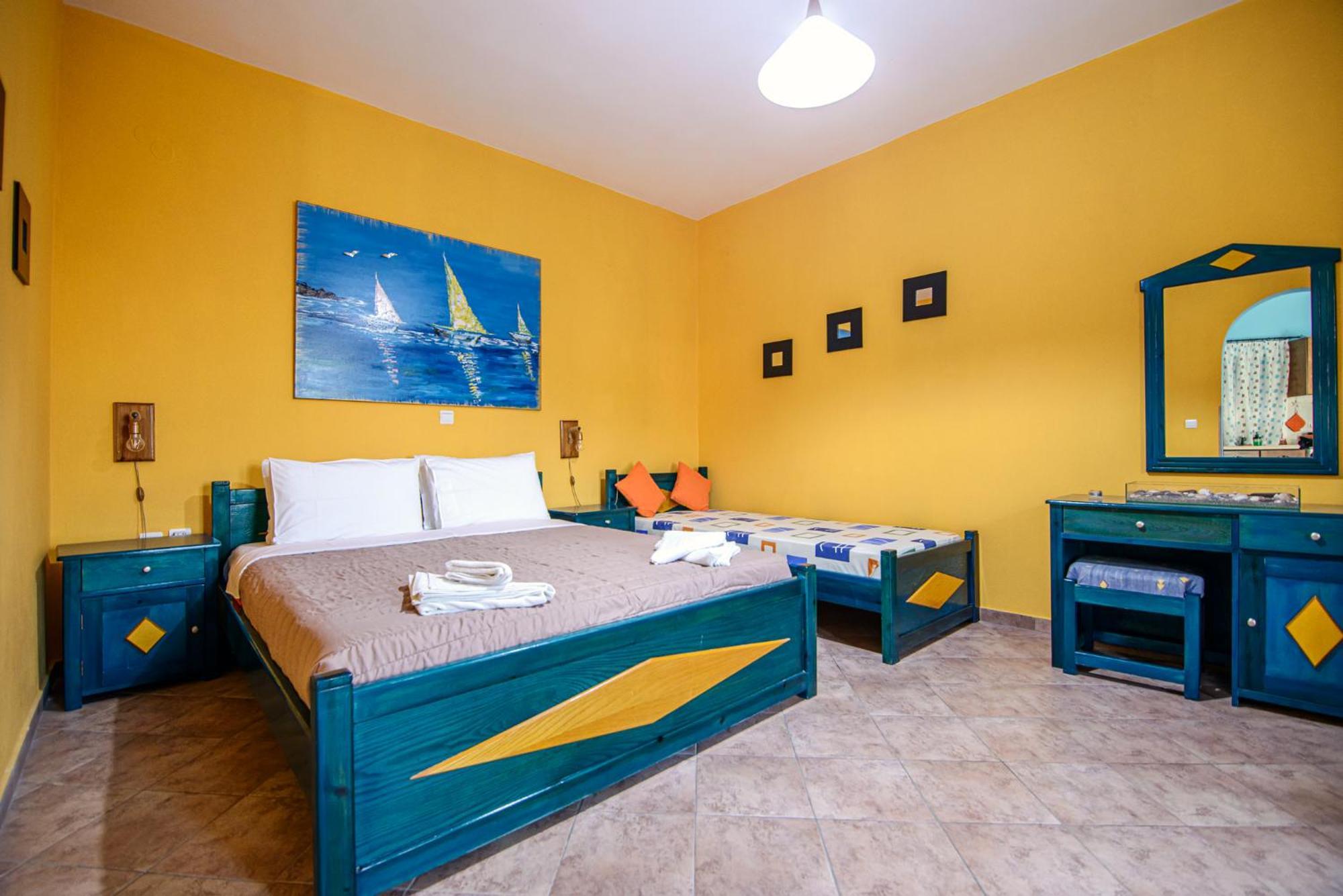 Atlantica Apartments Мегалохори Экстерьер фото