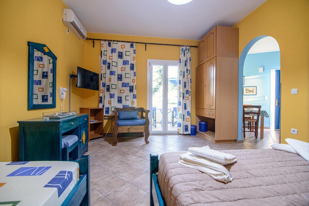Atlantica Apartments Мегалохори Экстерьер фото